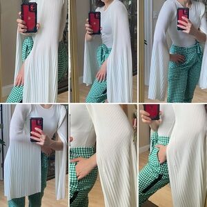 White Cape Sleeve bodysuit top Women’s size 2 - NWT